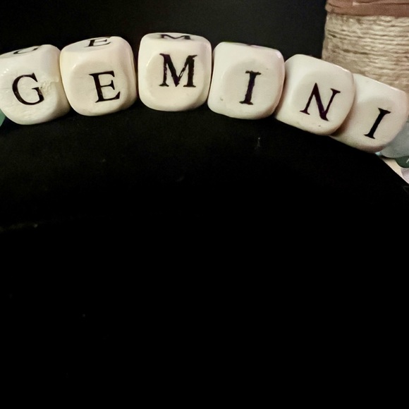 GEMINI Smoker’s Helper Roach Clip with Wooden Beads and Green & Purple Gemstones - Picture 1 of 16